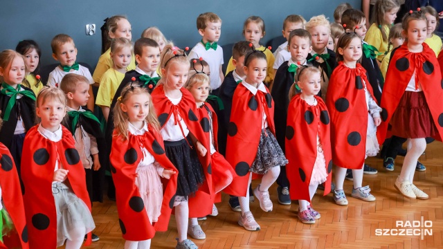 Fot. Robert Stachnik [Radio Szczecin] Dzieci wyśpiewały swoją miłość do planety Ziemi [ZDJĘCIA]