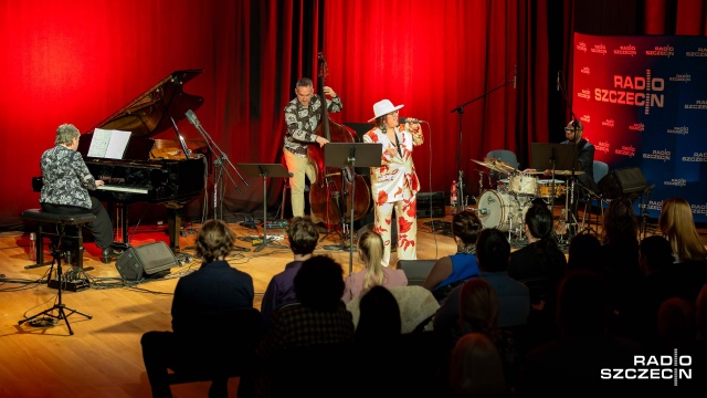 Jola Szczepaniak Quartet. Fot. Robert Stachnik [Radio Szczecin] Jola Szczepaniak wystąpiła w Studiu Koncertowym Radia Szczecin