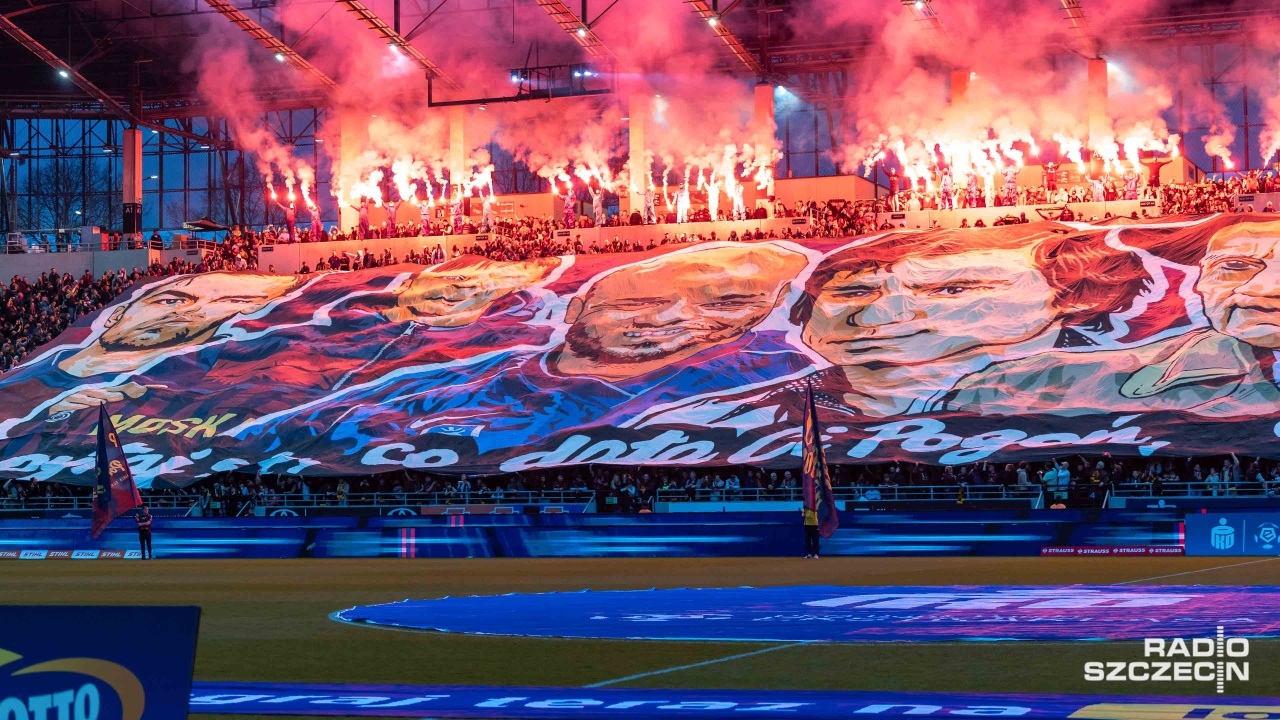 Porażka Pogoni na stadionie przy Twardowskiego [ZDJĘCIA]