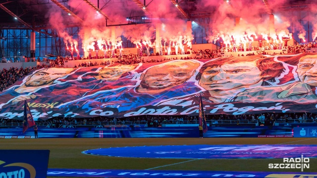 Szczecinianie przegrali starcie z prowadzącym w tabeli rozgrywek Kolejorzem.