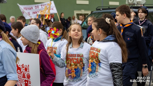 Fot. Robert Stachnik [Radio Szczecin] Marsz dla Życia ponownie na ulicach Szczecina [WIDEO, ZDJĘCIA]