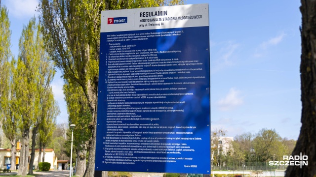 Fot. Robert Stachnik [Radio Szczecin] Spór o dostęp do miejskich boisk w Szczecinie. Mieszkańcy chcą zmian w regulaminie [WIDEO, ZDJĘCIA]