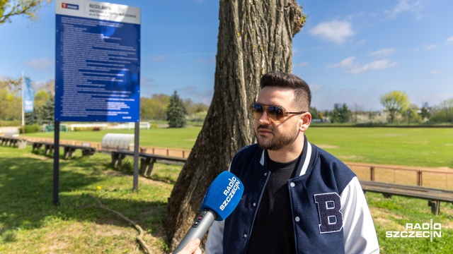 Fot. Robert Stachnik [Radio Szczecin] Spór o dostęp do miejskich boisk w Szczecinie. Mieszkańcy chcą zmian w regulaminie [WIDEO, ZDJĘCIA]