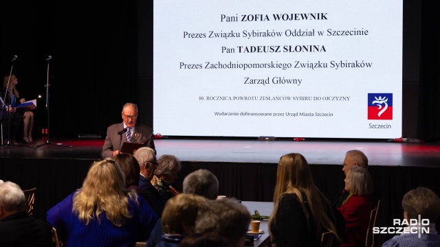 Fot. Robert Stachnik [Radio Szczecin] Uroczystości 80. rocznicy powrotu Sybiraków do ojczyzny [ZDJĘCIA]