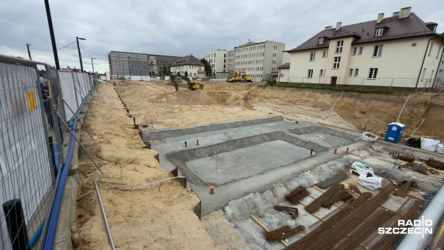 Fot. Robert Stachnik [Radio Szczecin] Ruszyła budowa nowego Uniwersyteckiego Centrum Zabiegowego dla Dzieci [ZDJĘCIA]
