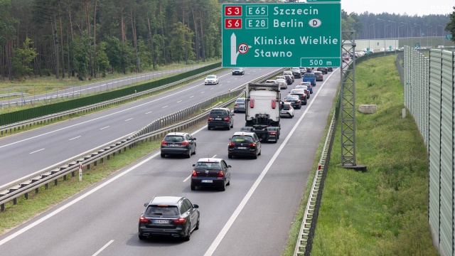 Fot. Robert Stachnik [Radio Szczecin] Samochodem na wakacje. Ekspert podpowiada, jak się przygotować [ZDJĘCIA]