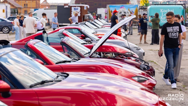 Fot. Robert Stachnik [Radio Szczecin] Kończy się zjazd Mazd MX-5 "Miata" [WIDEO, ZDJĘCIA]