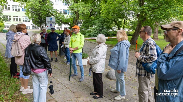 Fot. Robert Stachnik [Radio Szczecin] Drzewa i krzewy Szczecina. Spacer z przewodnikiem [ZDJĘCIA]