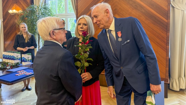 Fot. Maciej Papke [Radio Szczecin] Seniorzy czekają na medale. "Takich kolejek nie było od ponad 60 lat" [WIDEO, ZDJĘCIA]