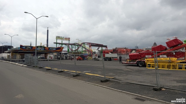 Fot. Julia Nowicka [Radio Szczecin] Holiday Park na Łasztowni [ZDJĘCIA]