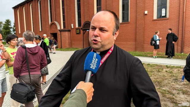 Fot. Wojciech Ochrymiuk [Radio Szczecin] Wyruszyła 42. Szczecińska Piesza Pielgrzymka na Jasną Górę [ZDJĘCIA]
