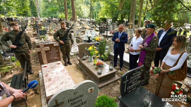 Fot. Robert Stachnik [Radio Szczecin] Szczecin uczci 82. rocznicę wybuchu Powstania Warszawskiego [ZDJĘCIA]