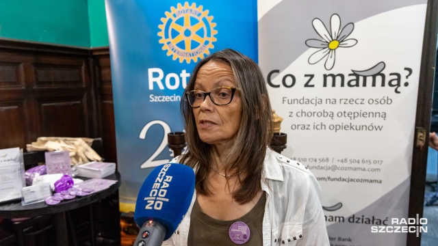 Fot. Robert Stachnik [Radio Szczecin] Dwubój w walce z Alzheimerem w Ogrodach Śródmieście [ZDJĘCIA]