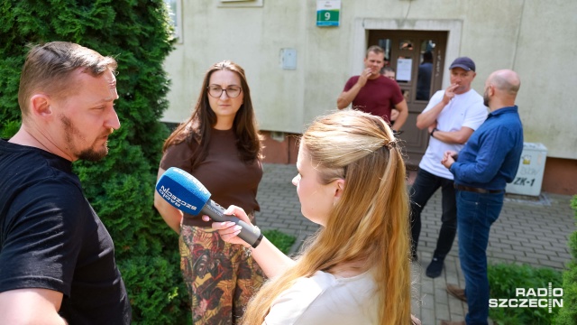 Fot. Robert Stachnik [Radio Szczecin] Pękający budynek przy ul. Hożej w coraz gorszym stanie. Mieszkańcy: nadzór może podjąć decyzję o eksmisji [WIDEO, ZDJĘCIA]