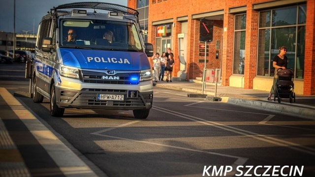 Fot. Komenda Miejska Policji w Szczecinie To były bezpieczne Żagle. Policjanci czuwali z lądu, wody i powietrza [ZDJĘCIA]