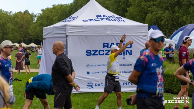 47. PKO Półmaraton Szczeciński Fot. Robert Stachnik [Radio Szczecin] Szczecin: Uczestnicy półmaratonu na trasie [ZDJĘCIA]