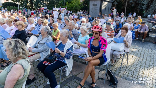 Fot. Robert Stachnik [Radio Szczecin] Szczecin śpiewa pieśni patriotyczne [ZDJĘCIA]