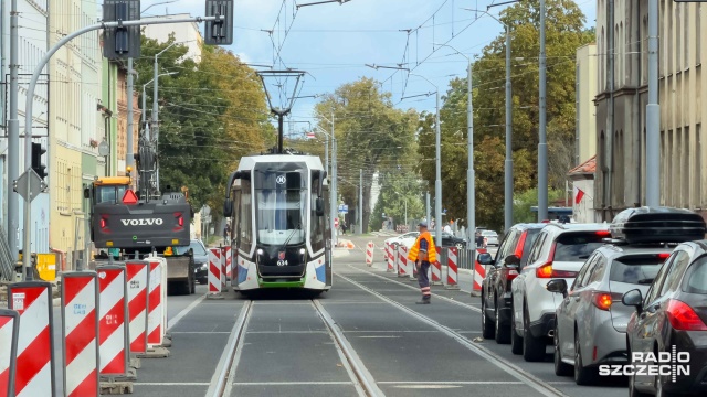 Fot. Robert Stachnik [Radio Szczecin] Tramwaje linii 11 i 12 wróciły na Pomorzany [ZDJĘCIA]