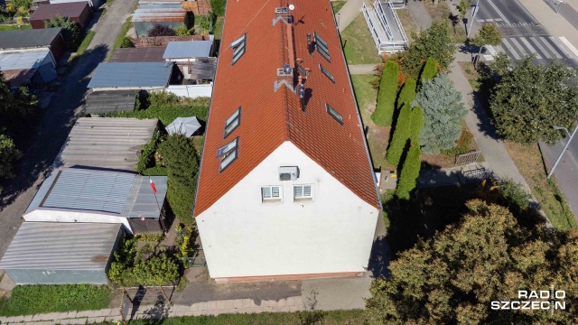 Fot. Robert Stachnik [Radio Szczecin] Budynek przy Hożej zaplombowany. Mieszkańcy w hostelu [ZDJĘCIA]