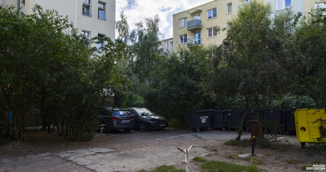 Fot. Wojciech Ochrymiuk [Radio Szczecin] Mieszkańcy obawiają się katastrofy budowlanej [WIDEO, ZDJĘCIA]