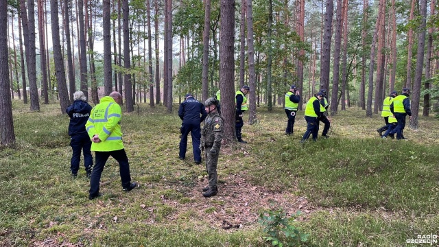 Fot. Weronika Łyczywek [Radio Szczecin] Saperzy podjęli bombę znalezioną w pobliżu węzła Kijewo [ZDJĘCIA]