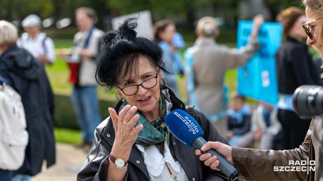 Fot. Robert Stachnik [Radio Szczecin] Marsz "znajdźmy wspólny język", czyli brak mowy nigdy nie oznacza braku głosu [WIDEO, ZDJĘCIA]