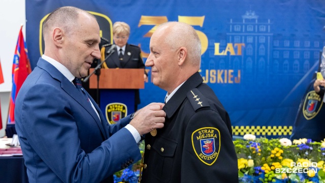 Fot. Robert Stachnik [Radio Szczecin] "Staramy się być wszędzie tam, gdzie nas potrzeba". Szczecińska Straż Miejska świętuje 35-lecie [ZDJĘCIA]