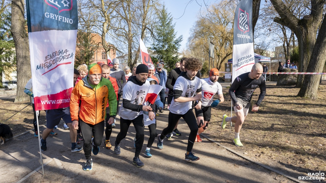 Przebiegli symboliczny dystans, aby oddać hołd Wyklętym [ZDJĘCIA]