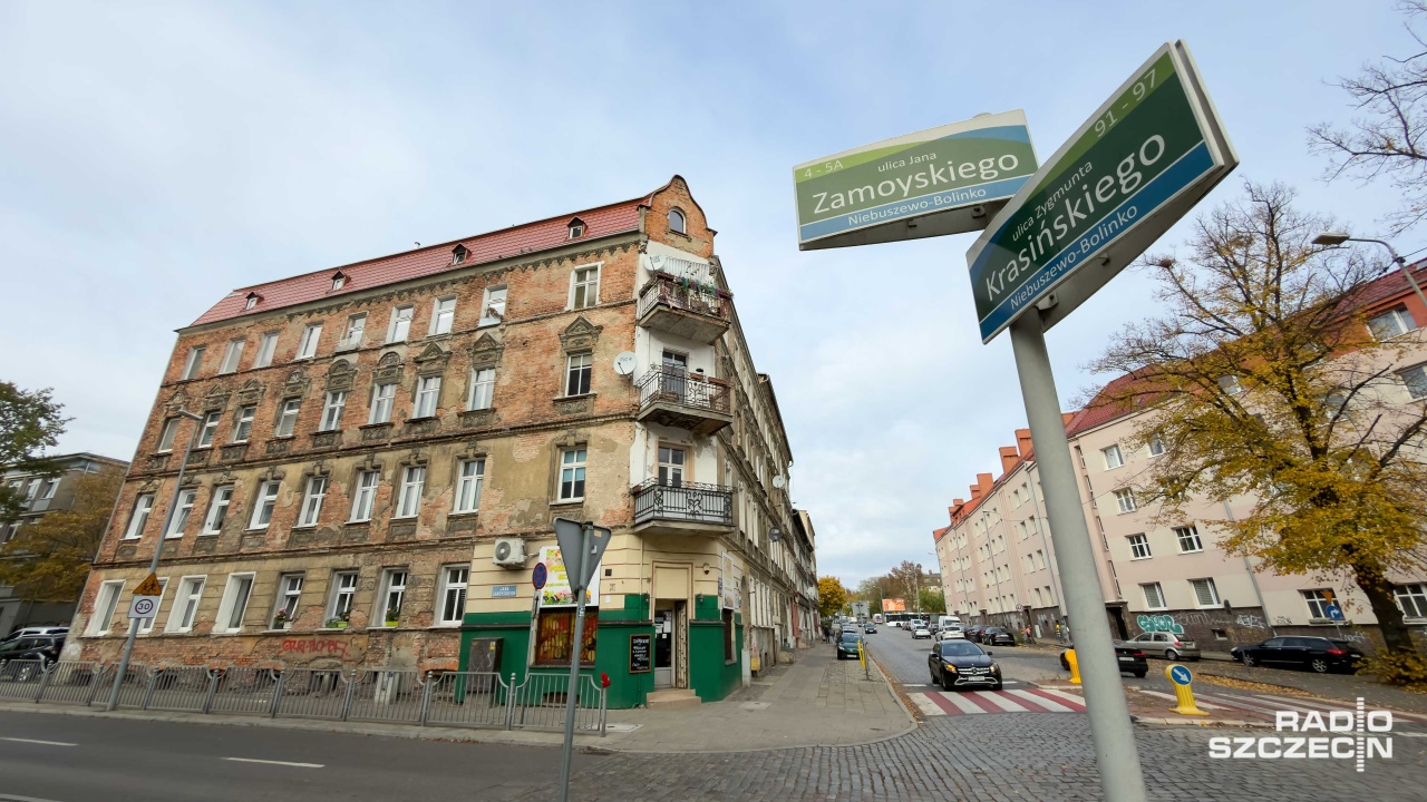 Mieszkańcy zabytkowej kamienicy walczą o pilnie potrzebny remont [ZDJĘCIA]