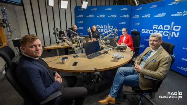 Czy mieszkańcy będą mieli możliwość, by przywitać Nowy Rok pod chmurką O to zapytaliśmy uczestników audycji Kawiarenka Polityczna w Radiu Szczecin.