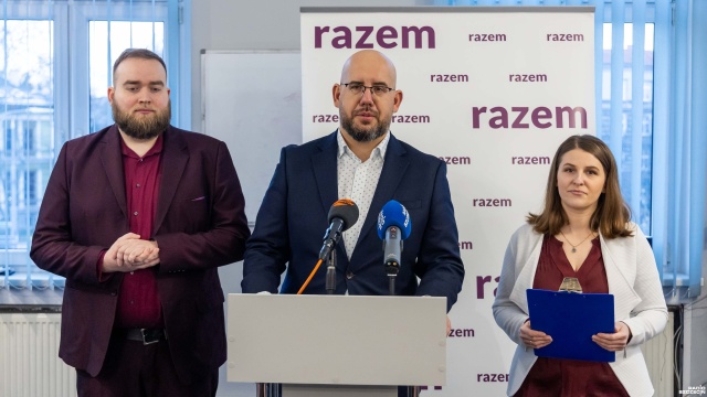 Chcemy zmienić szczecińską komunikację na lepszą - pod tym hasłem szczecińska Partia Razem złożyła petycję do władz miasta. Postuluje m.in. o zmiany, które mają sprawić, że przejazdy będą tańsze, a komunikacja miejska wygodniejsza dla mieszkańców.