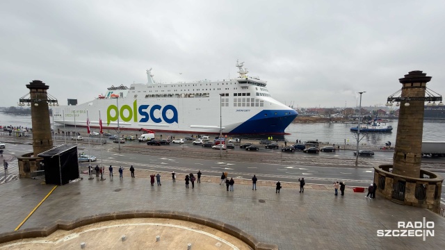 Szczecinianie mają w niedzielę wyjątkową okazję, żeby za darmo zwiedzić prom Jantar Unity.