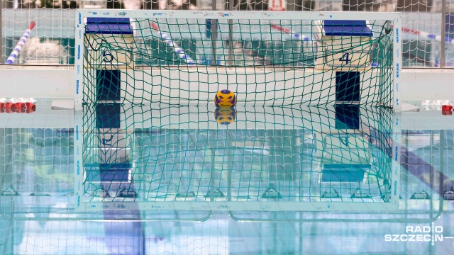 Juniorzy Arkonii zapewnili sobie awans do finałowego turnieju Mistrzostw Polski w piłce wodnej. Szczecinianie w pierwszym dniu drugiej rundy eliminacji w dwóch meczach odnieśli dwa zwycięstwa.