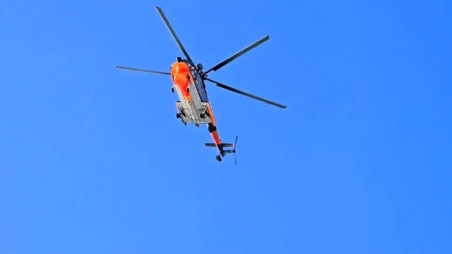 Śmigłowiec ratowniczy ewakuował członka załogi kontenerowca Esperance znajdującego się na północ od Kołobrzegu.