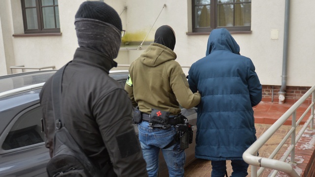 Grupa wyłudzająca VAT - rozbita przez Zachodniopomorską Krajową Administrację Skarbową i CBŚP. Zatrzymano 4 osoby, na terenie województwa mazowieckiego.