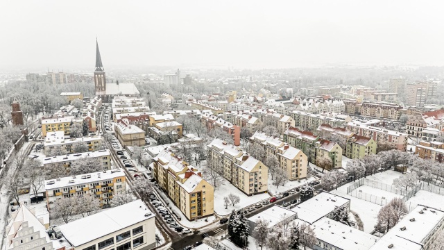 Stargard jest trochę szczeciński - przyznał w Rozmowie pod krawatem prezydent Rafał Zając. Inwestorzy tak bardzo rozwijają gospodarkę Stargardu, że jej oddziaływanie jest ponadregionalne.