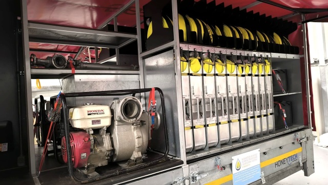 Strażacy ze świnoujskiego Przytoru mają nowy sprzęt do walki z pożarami i powodziami.