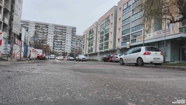 300 dni potrwa remont ciągu ulic Bogusława X i Jerzego w Kołobrzegu. Miasto podpisało umowę na wykonanie prac i przekazało plac budowy.