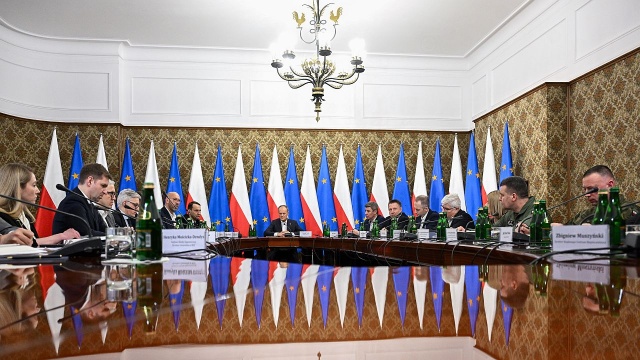 Aby ułatwić ewakuację, Polska aktywowała unijny mechanizm ochrony ludności. To pozwoli część pieniędzy, które idą na ewakuację, dostać także z unijnej kasy. Podobne narzędzia uruchomiło 10 innych krajów wspólnoty