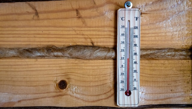 Jak prognozuje Instytut Meteorologii i Gospodarki Wodnej już 12 marca, na zachodzie kraju temperatura spadnie o kilka stopni. 13.03. w przeważającej części kraju będzie jeszcze będzie jeszcze ciepło i słonecznie.