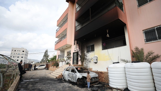 Co najmniej dziesięciu Palestyńczyków zostało rannych w nowej fali pogromów na Zachodnim Brzegu. Izraelscy osadnicy od dwóch dni napadają tam na arabskie wsie.