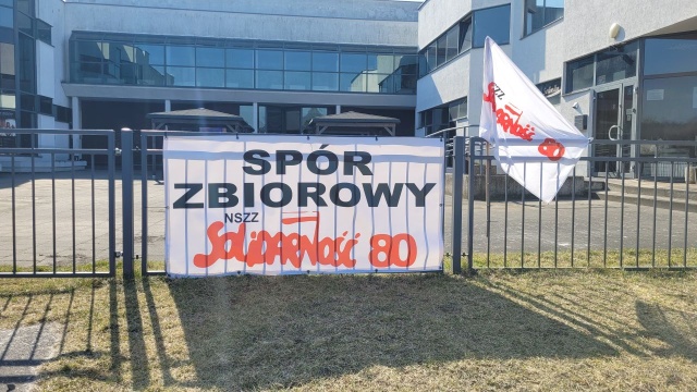 Nie ma szans na porozumienie w sprawie podwyżek dla pracowników Centrum Wodnego Laguna w Gryfinie, ustaliło Radio Szczecin.