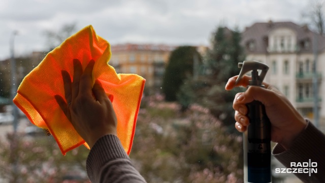 Odkurzanie, mycie okien czy porządkowanie szaf ma nie tylko charakter praktyczny. Jedni lubią to bardziej, inni mniej, robią to na bieżąco albo dwa razy do roku.