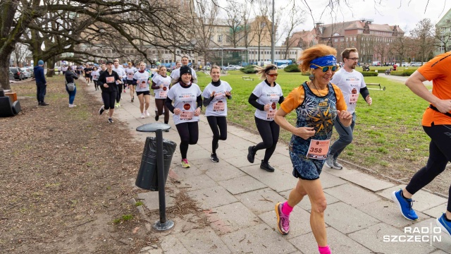 W tym biegu pierwszą rolę odgrywała pomoc, a nie czas i meta. Charytatywny bieg Ma(rak)ton zorganizowano, aby zebrać fundusze na zakup nowego sprzętu dla pacjentów onkologicznych szpitala przy ul. Unii Lubelskiej w Szczecinie.