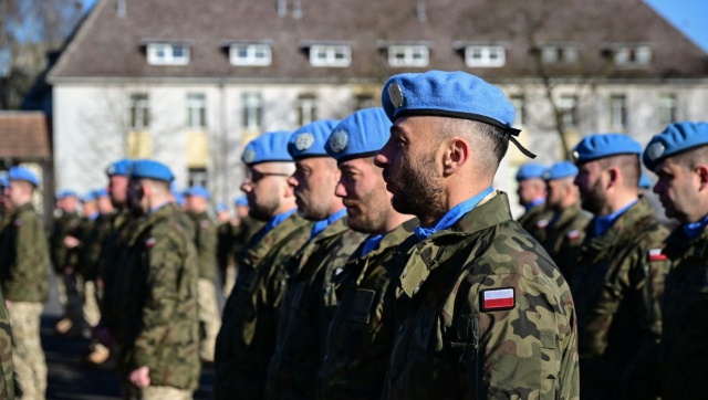 Żołnierz 12. Brygady Zmechanizowanej ze Stargardu ranny w wyniku wybuchu miny pułapki w Libanie. Mężczyzna doznał obrażeń głowy.