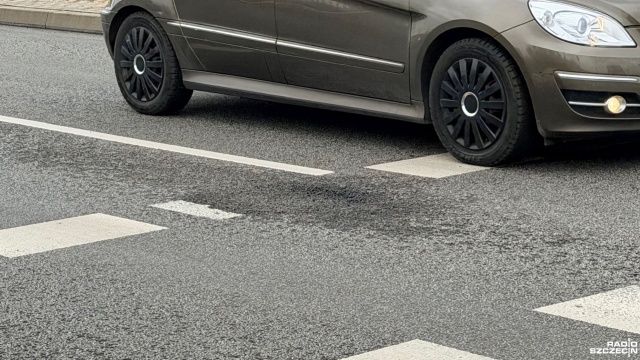 Ulica Szafera dziurawa po zimie, asfalt wymaga szczególnej pielęgnacji