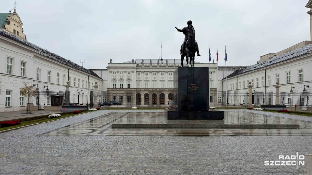 Przed południem dwoje z sześciorga nowo wybranych sędziów Trybunały Konstytucyjnego złoży ślubowanie w Pałacu Prezydenckim.