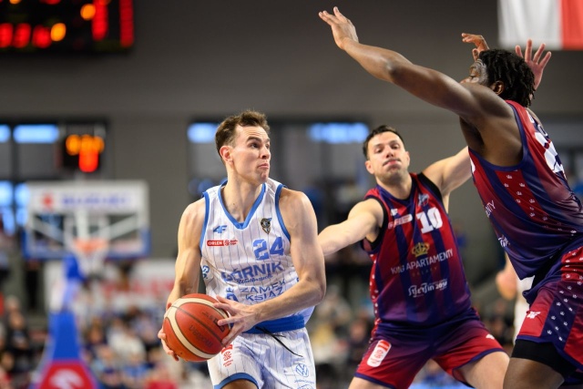 Przedwczesny śmigus-dyngus koszykarzy Kinga w Orlen Basket Lidze. Szczecinianie przegrali na wyjeździe z Górnikiem Wałbrzych 76:97 w 25 kolejce rozgrywek.