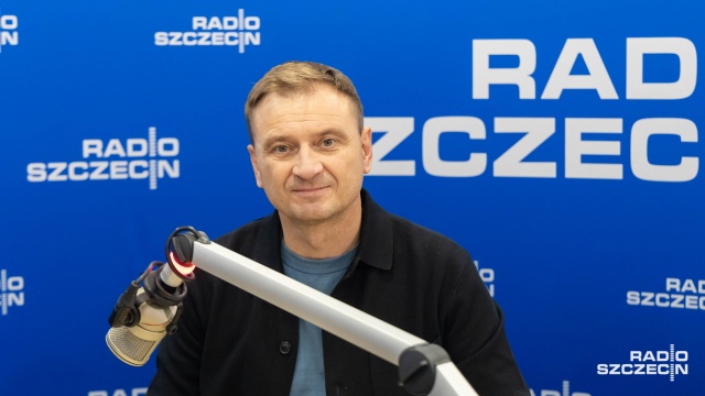 Nie wiem, czy to będzie jakiś morał dla pana Gróbarczyka, bo jak obserwuję jego działalność, to widzę, że on takim kłamliwym językiem posługuje się praktycznie na co dzień - stwierdził w rozmowie z Radiem Szczecin poseł Koalicji Obywatelskiej Sławomir Nitras.