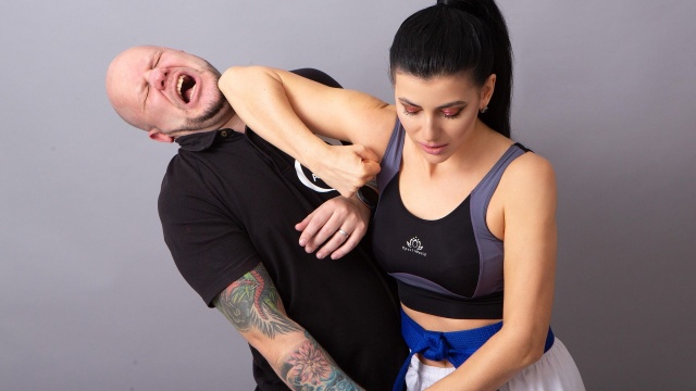 Ruszyły zapisy na bezpłatne szkolenia z samoobrony dla kobiet i dzieci. Zajęcia prowadzi Szczeciński Klub Sportowy Husaria.